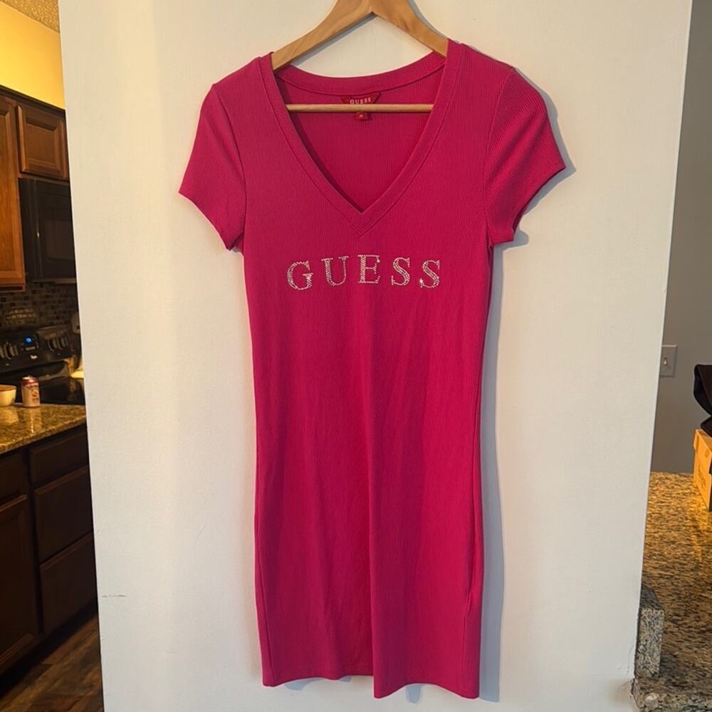 GUESS / Rhinestone Pink V-Neck Dress Size Medium Ribbed